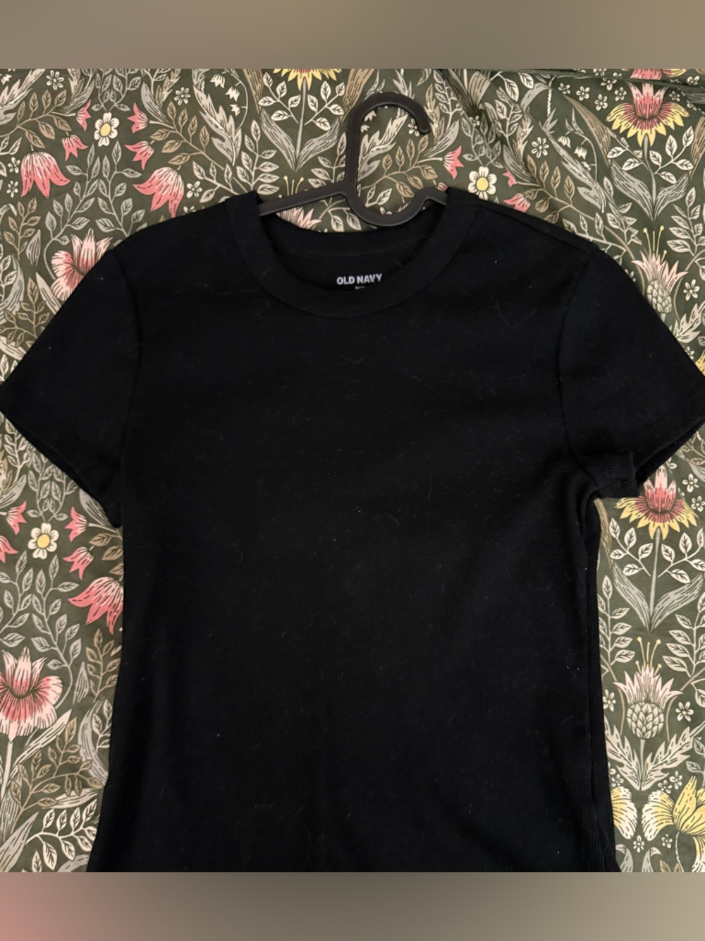 Old Navy Black Ribbed Crewneck Tee